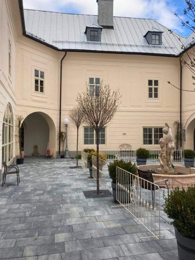 Apartman Pod Starym Zamkom Banská Štiavnica エクステリア 写真